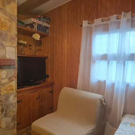 Marisu, Casita Privada